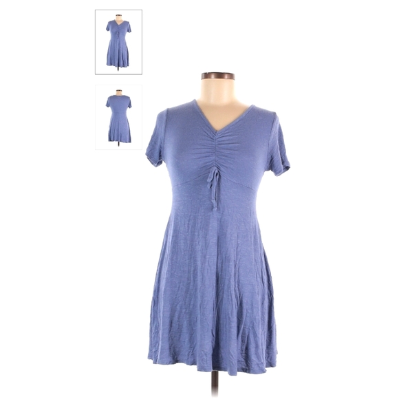 Olivia Rae Blue Short Sleeve V-Neckline Dress with Lace-Up and Ruched Detail - M - Picture 2 of 4